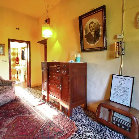 Luxurious Holiday In Tuscany Near Town Center *