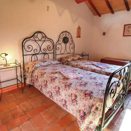 Luxurious Holiday In Tuscany Near Town Center Tatil Evi